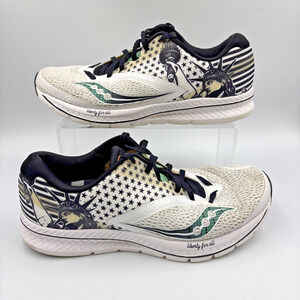 Saucony Everun Kinarva Limited Edition NYC Womens Size 10 Running Athletic Shoe